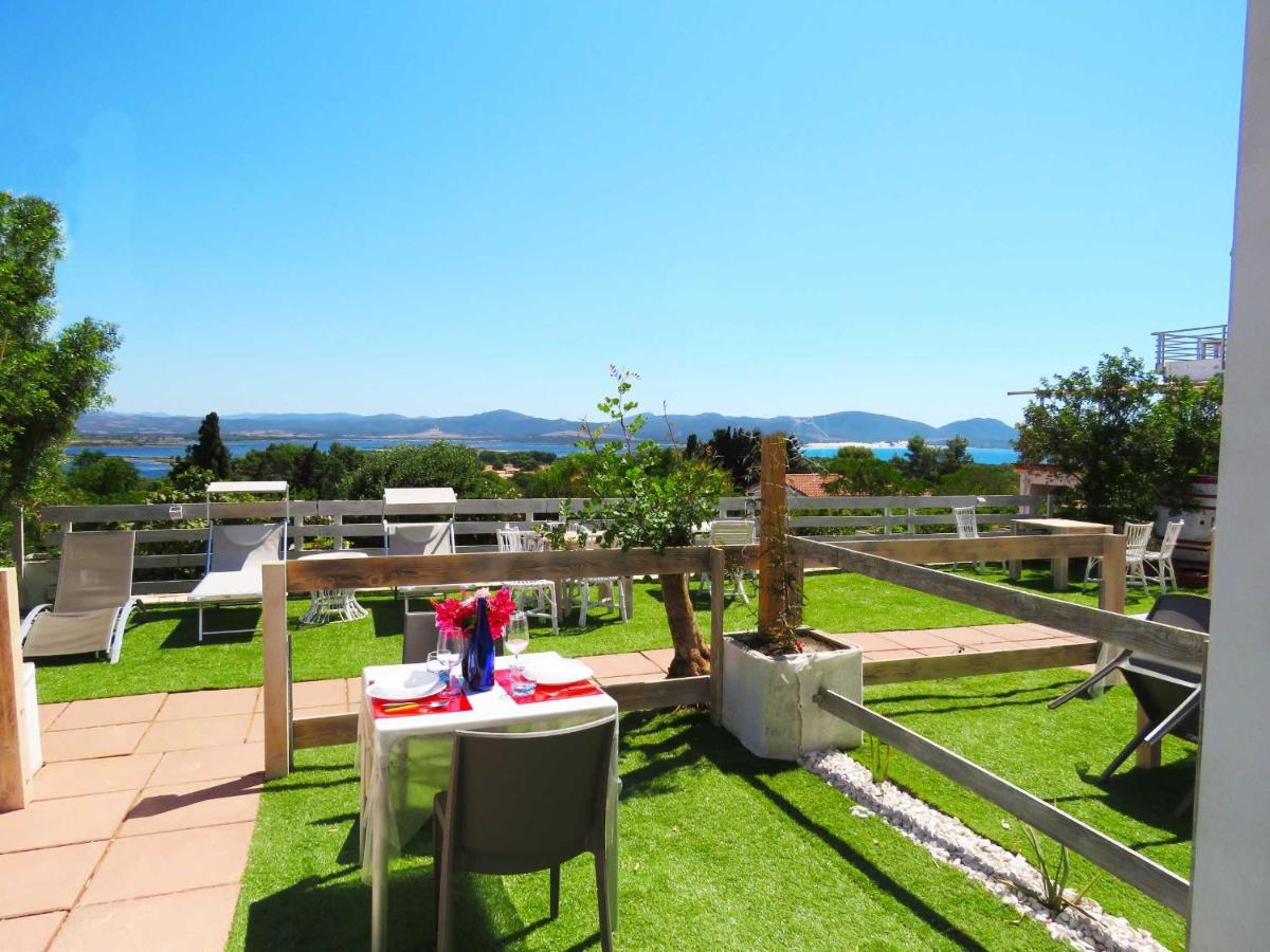 Panohome Porto Pino Exterior foto